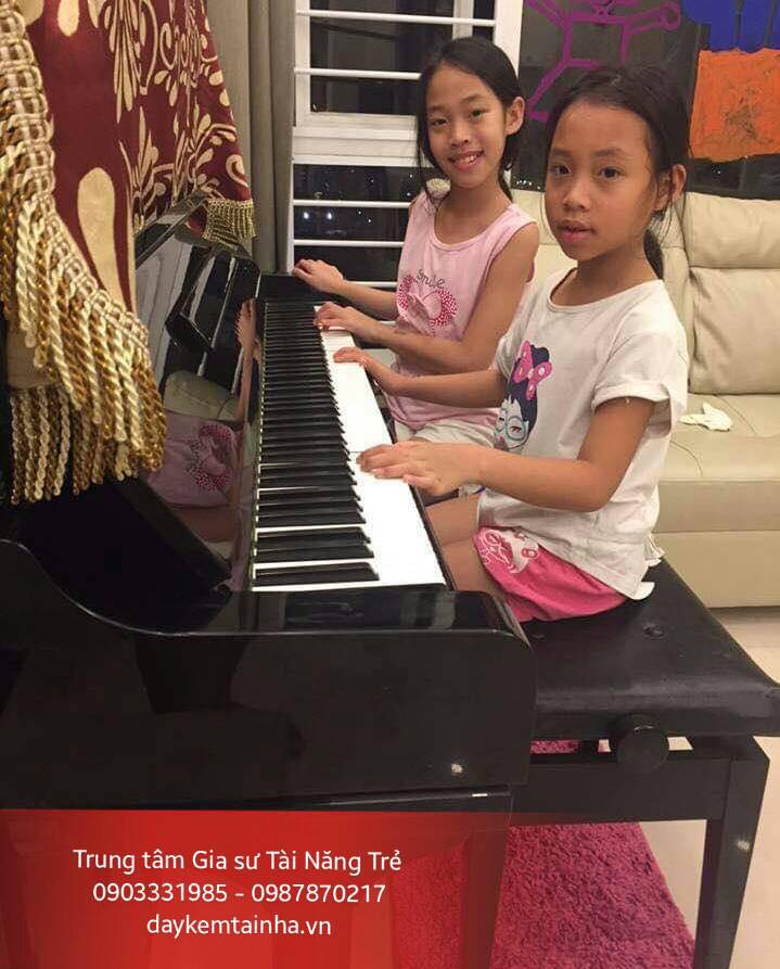 Gia sư dạy đàn Piano 